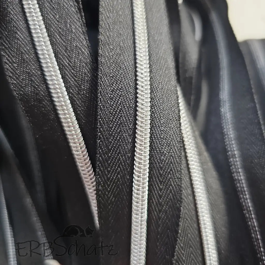 Endlosreißverschlüsse Black (Gr. 3)