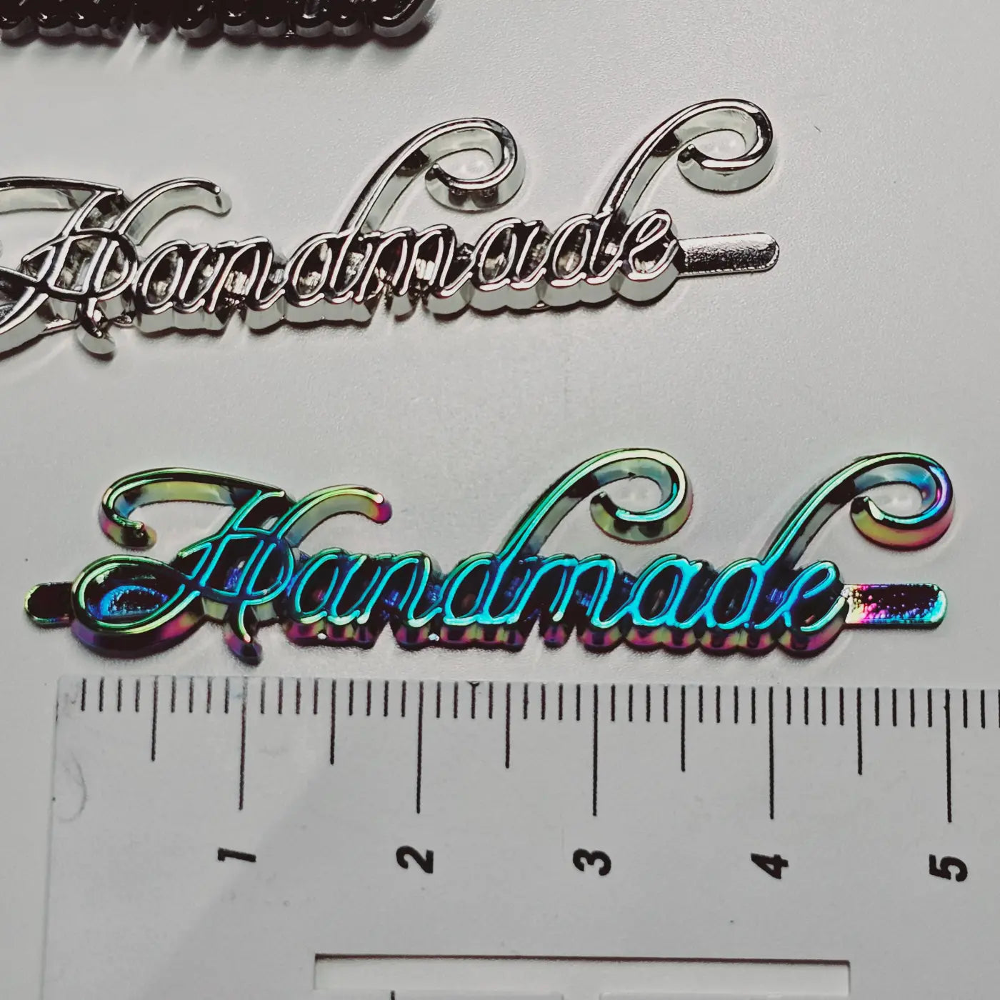 Metall Label ’Handmade’ Big Schreibschrift Gun Metal
