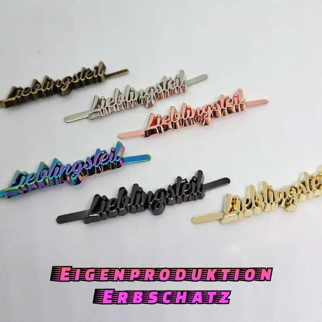 Metall Label ’Lieblingsteil’ Schreibschrift Rainbow