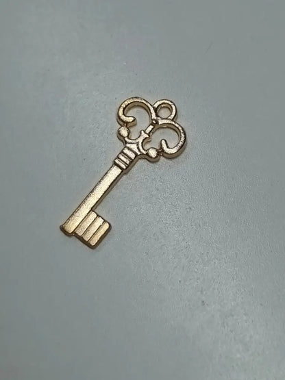 Anhänger/Charm kleiner Schlüssel