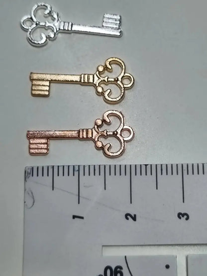 Anhänger/Charm kleiner Schlüssel