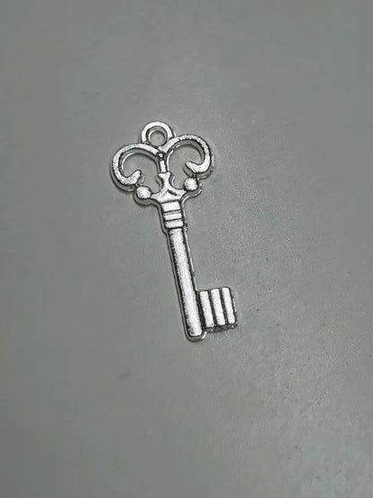 Anhänger/Charm kleiner Schlüssel