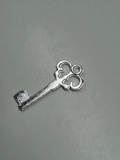 Anhänger/Charm kleiner Schlüssel