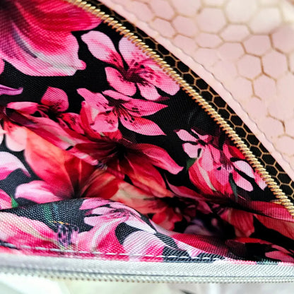 BigFannyPack Bienenliebe
