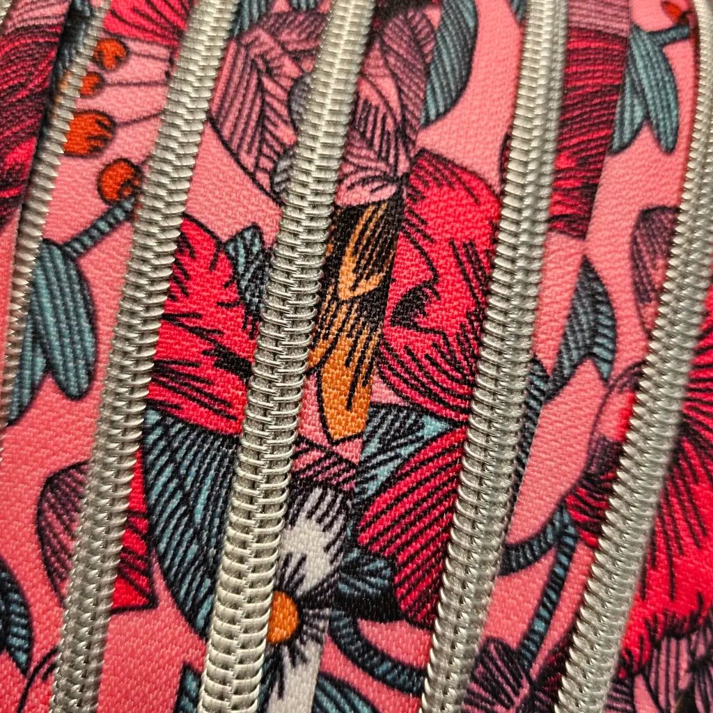Endlosreißverschlüsse bedruckt Tier- und Blüten- Designs