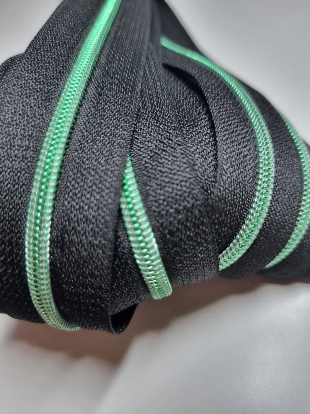 Endlosreißverschlüsse Black (Gr. 3)