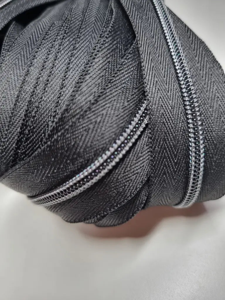 Endlosreißverschlüsse Black (Gr. 3)