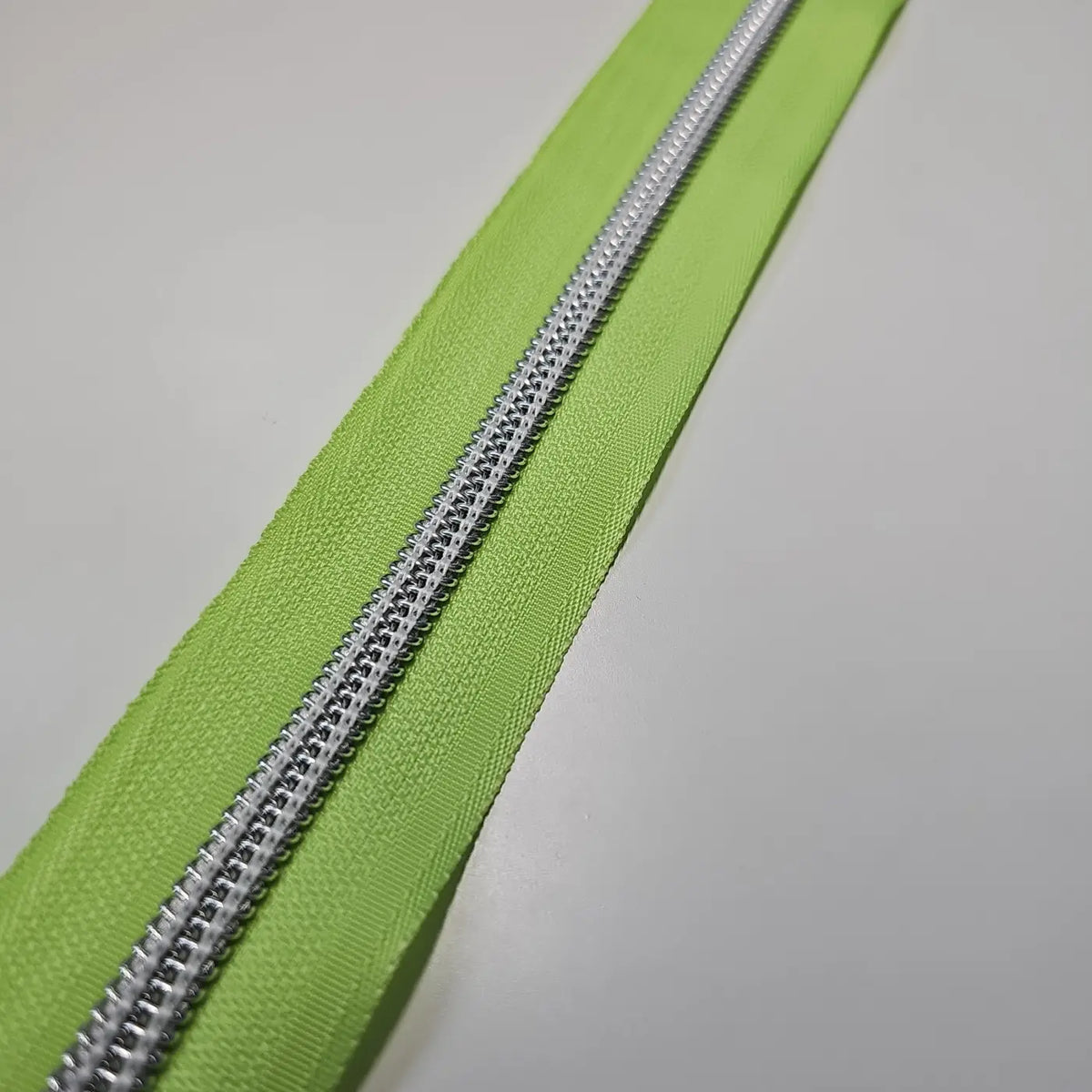 Endlosreißverschlüsse Silber - Gr.5
