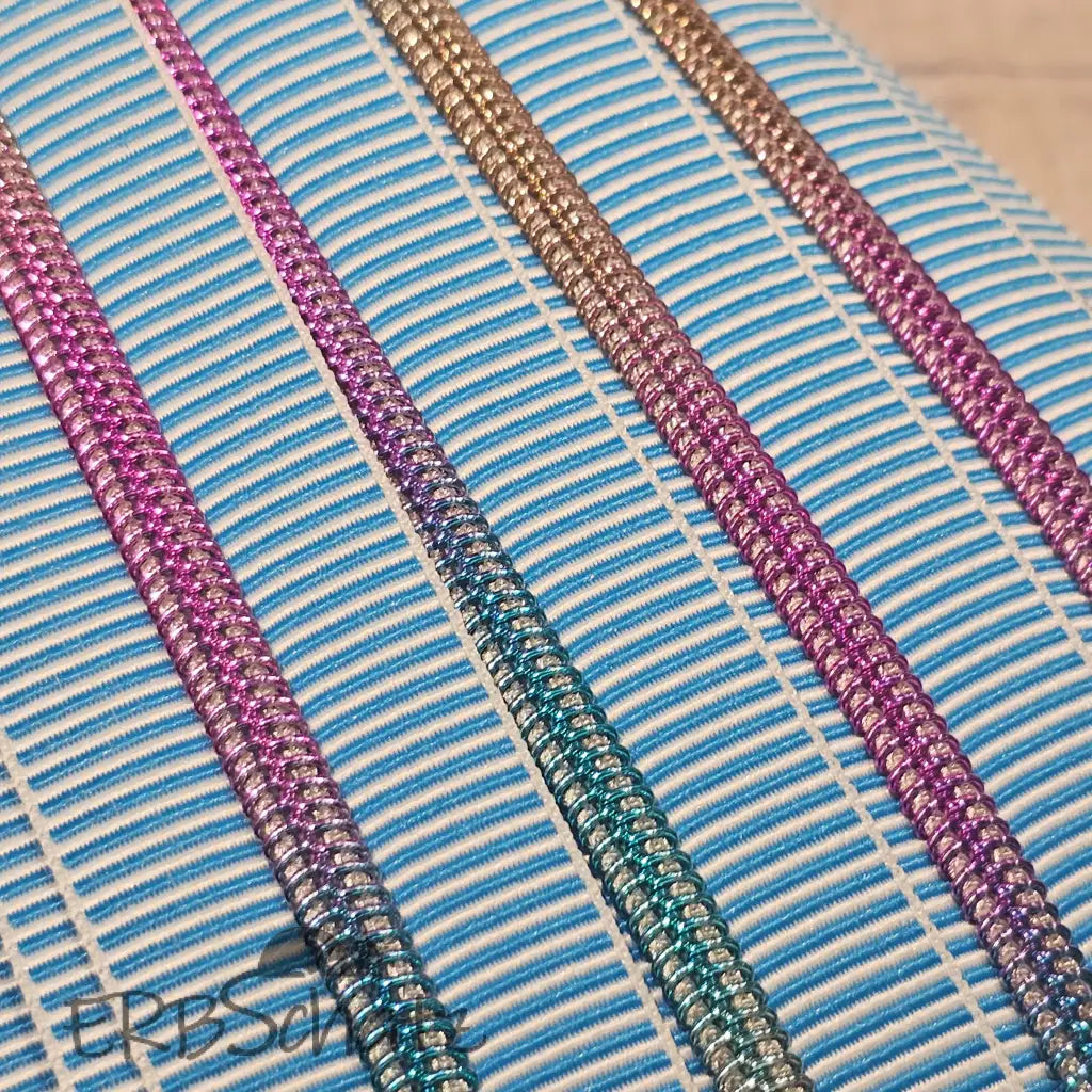 Endlosreißverschlüsse Stripes - Hellblau Rainbow