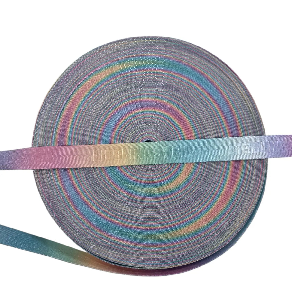 Gurtband Eigenproduktion embossed ’Lieblingsteil’ | Pastell