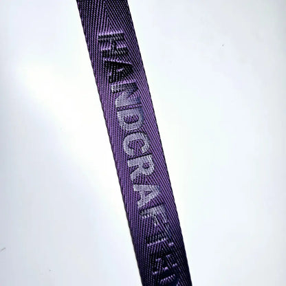 Gurtband embossed ’Handcrafted’ 25mm