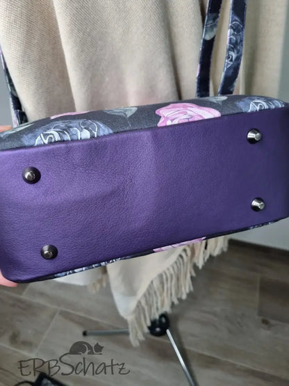 Handtasche Aubergine Rosen Bowlerbag - reißverschluss