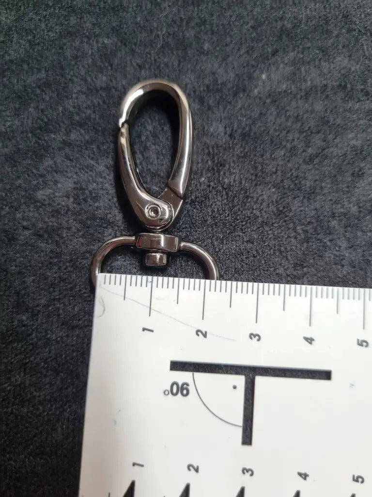 Karabiner Gunmetal für 20mm Gurtband Gun Metal