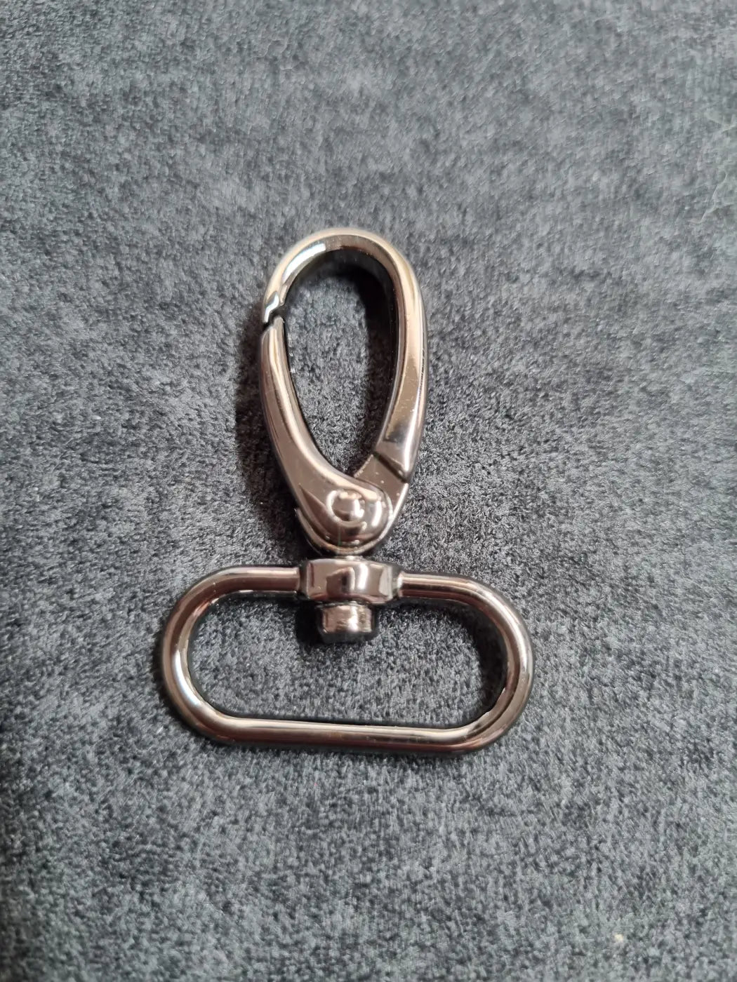 Karabiner Gunmetal für 25mm Gurtband Gun Metal