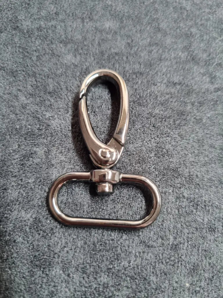 Karabiner Gunmetal für 25mm Gurtband Gun Metal