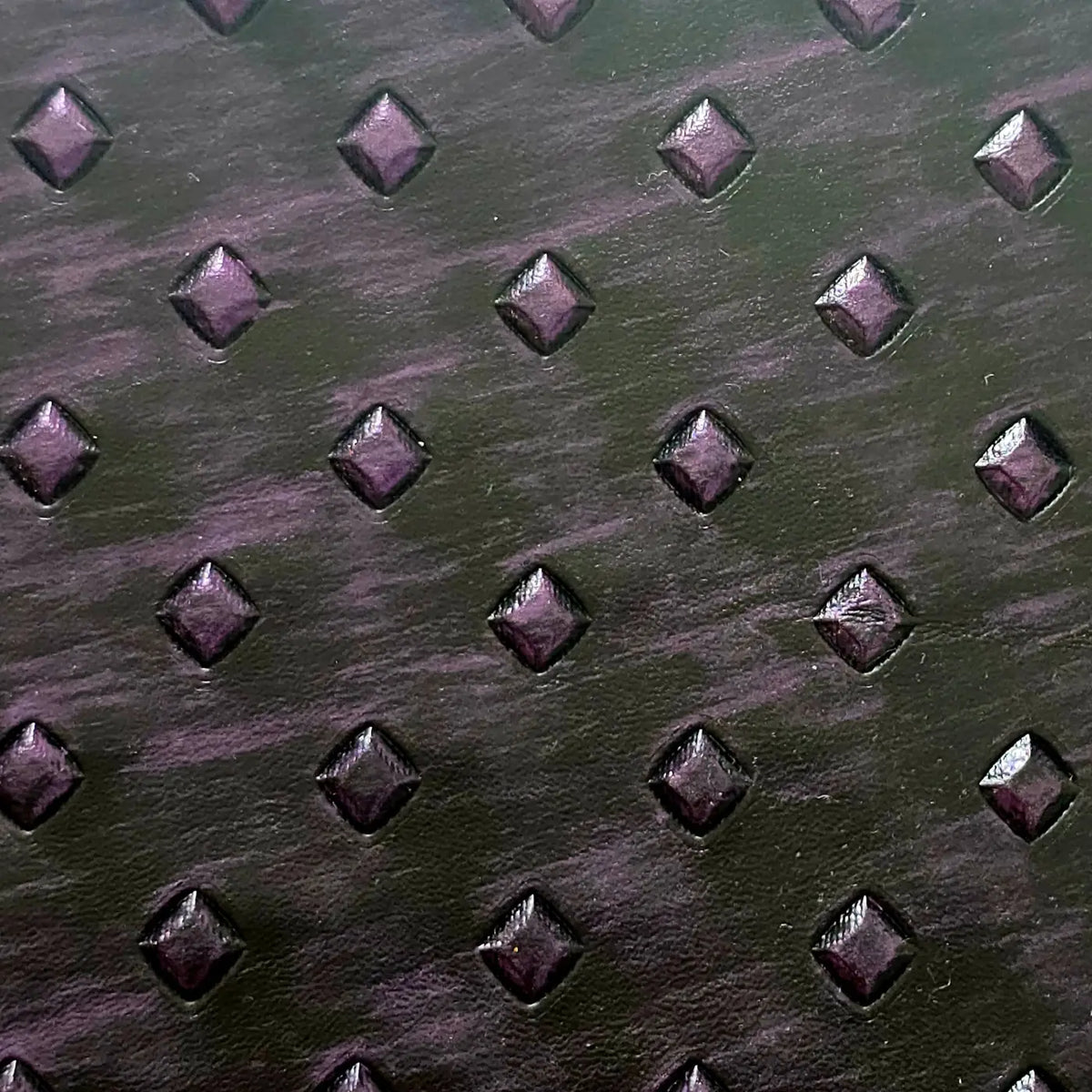 Kunstleder Metallic Purple Nobby | Rollen 30 x 135 cm