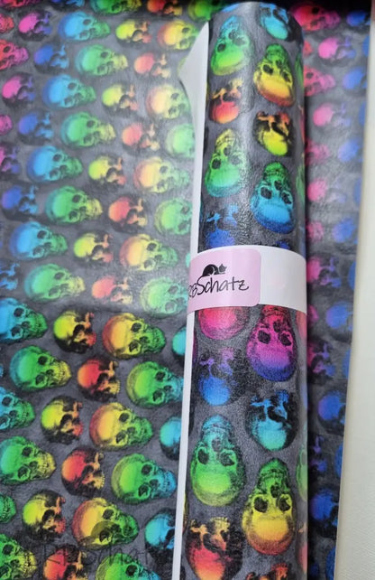 Kunstleder Rainbow Skulls Rollen 50 x 140 cm - KL50