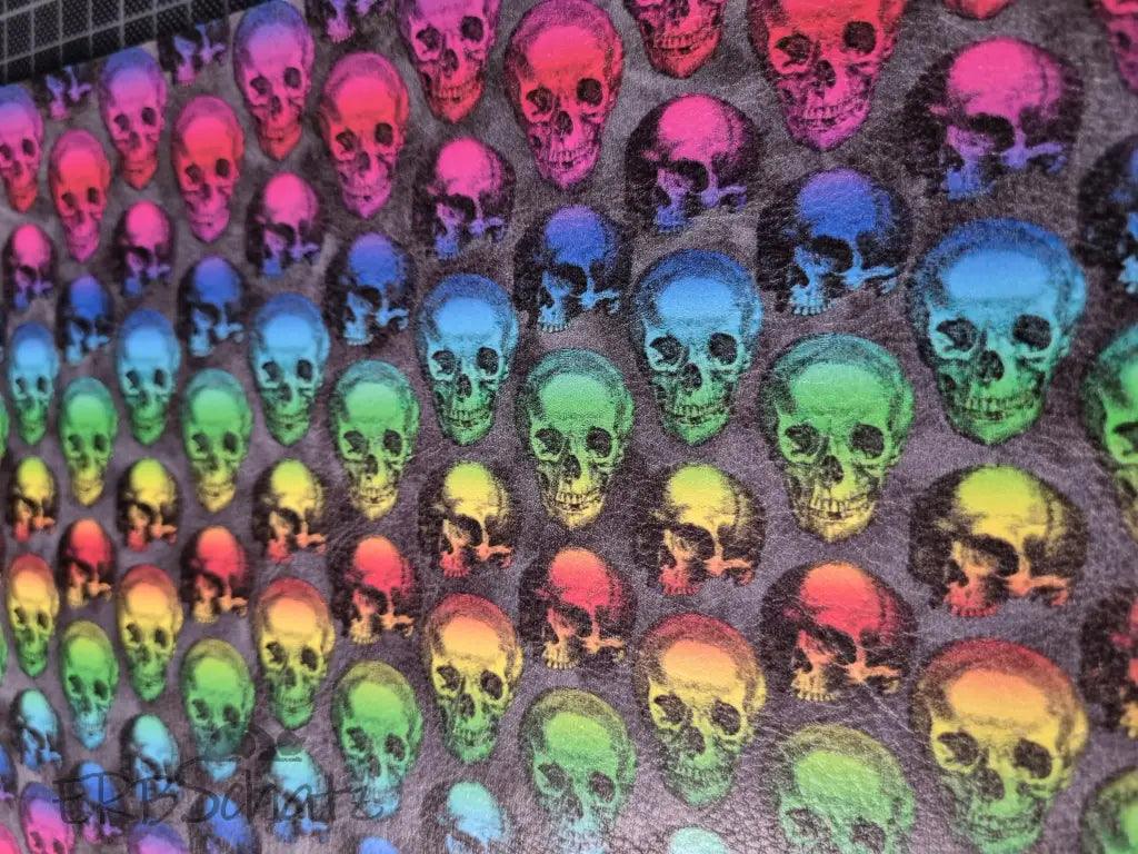 Kunstleder Rainbow Skulls Rollen 50 x 140 cm - KL50