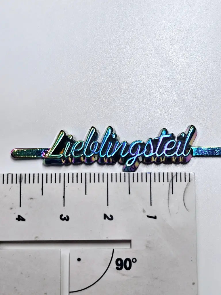 Metall Label ’Lieblingsteil’ Schreibschrift Rainbow