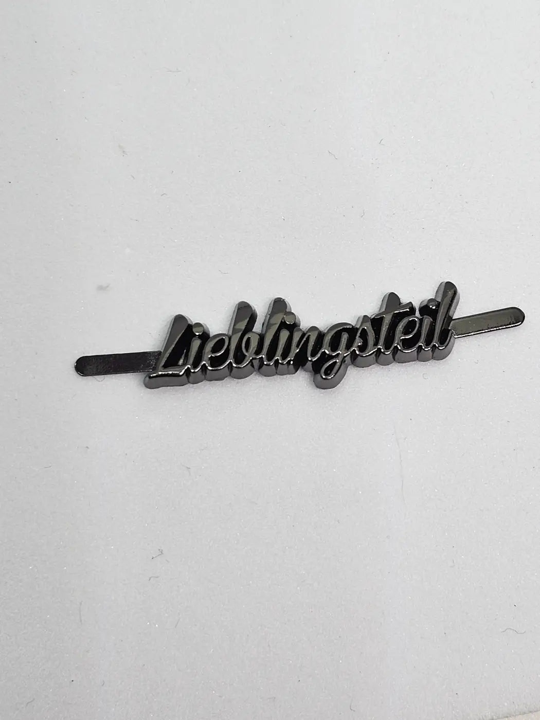 Metall Label ’Lieblingsteil’ Schreibschrift Rainbow