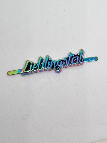 Metall Label ’Lieblingsteil’ Schreibschrift Rainbow