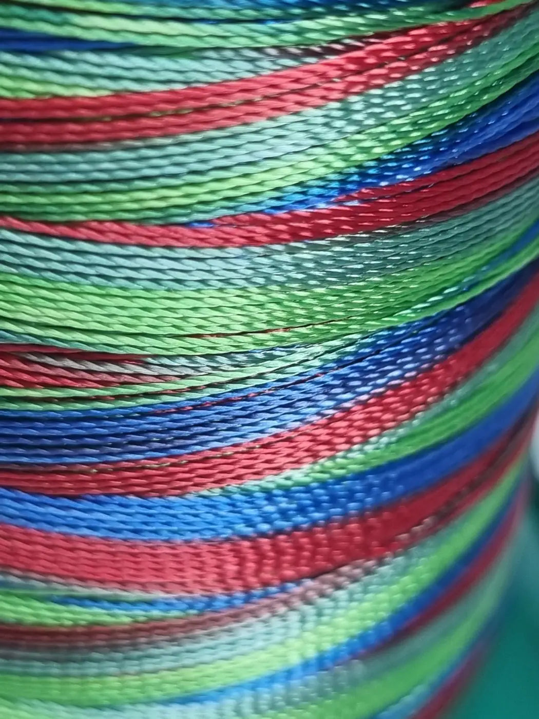 Nähgarn Regenbogenverlauf (Extrastark)