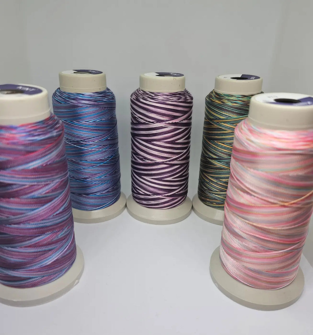 Nähgarn Regenbogenverlauf New Collection (Extrastark)