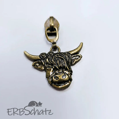 Zipper Highland Cow - Bronze
