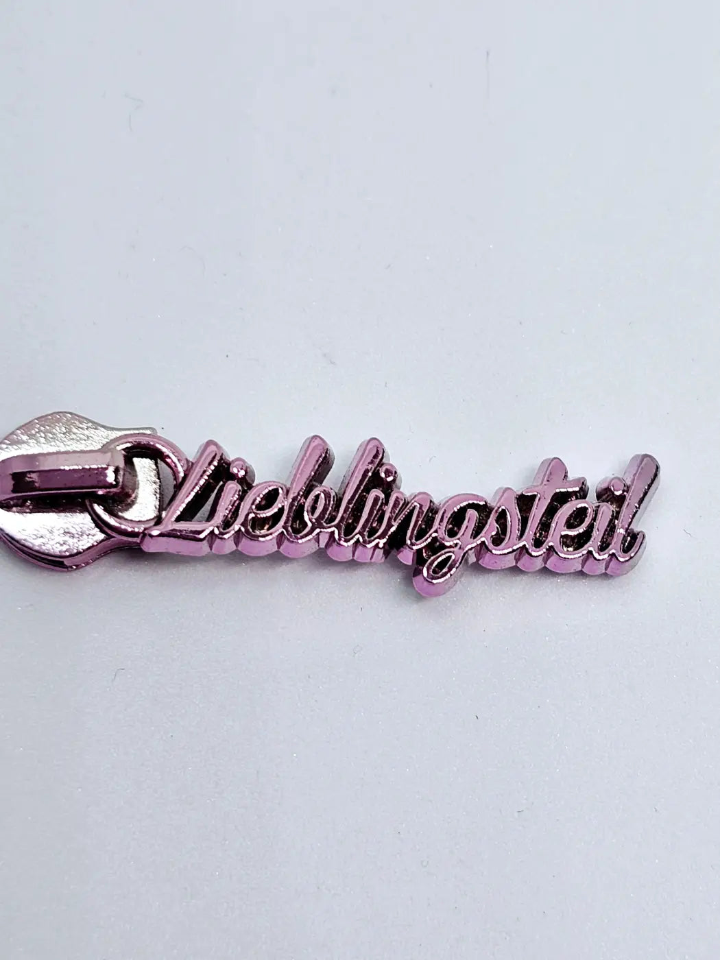 Zipper ’Lieblingsteil’ Metallicfarben Lila - Reißverschluss