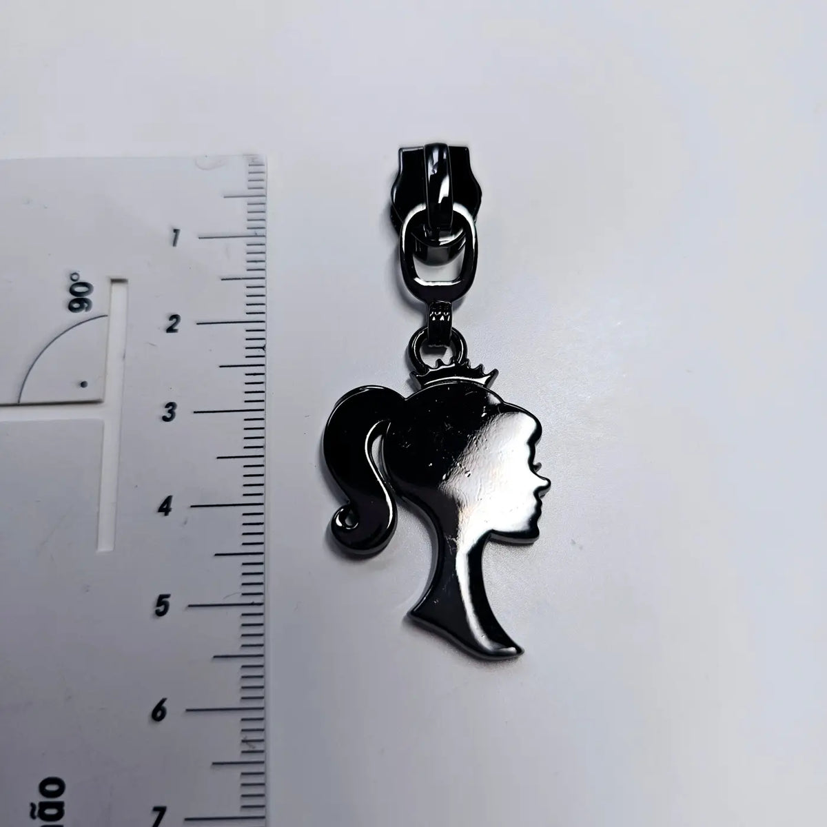 Zipper Princess Woman Gun Metal - Reißverschluss Schieber